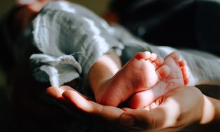 Cara Menjadi Agen Susu dan Pampers Bayi