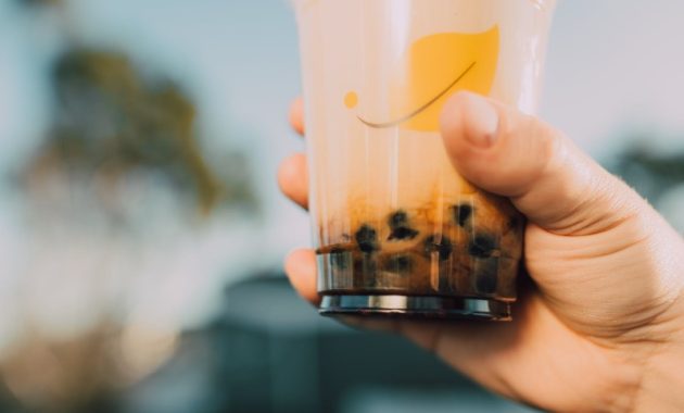 Tips Memilih Tempat Jualan Es Boba Agar Ramai Pembeli