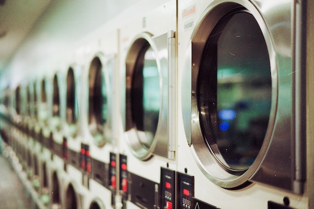 Perhitungan Usaha Laundry