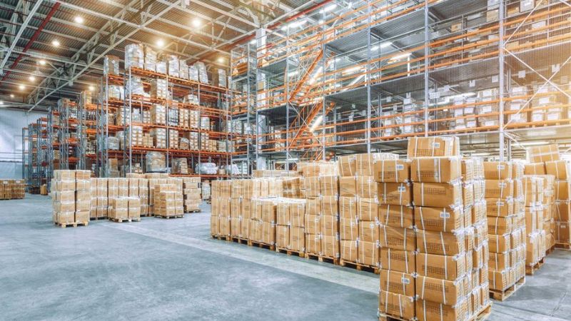 Apakah Distributor Wajib Memiliki Gudang